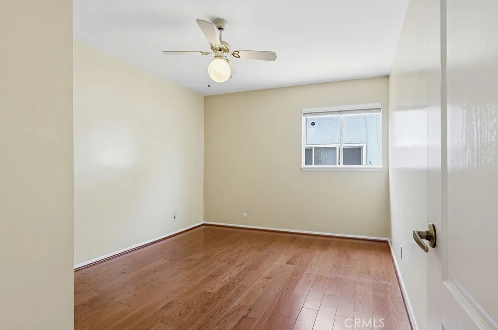 Guest bedroom 2
