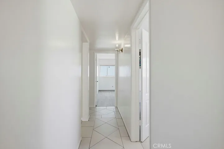 Hallway to bedrooms