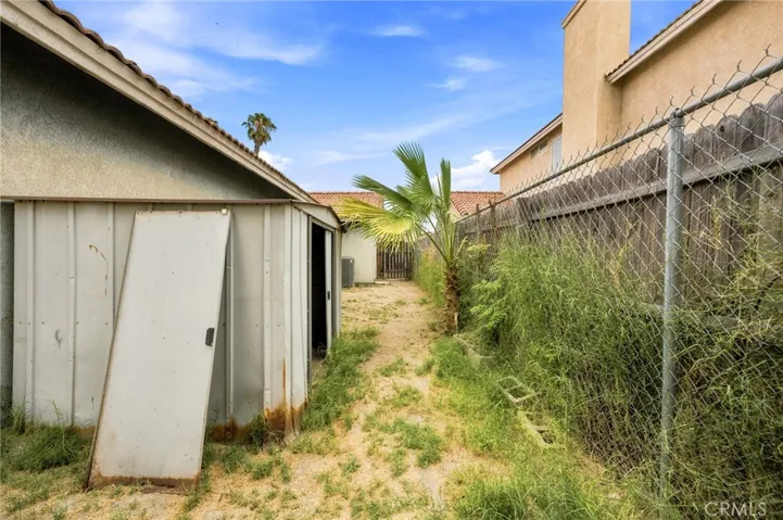 1899 Harbor Drive, Hemet, California 92545