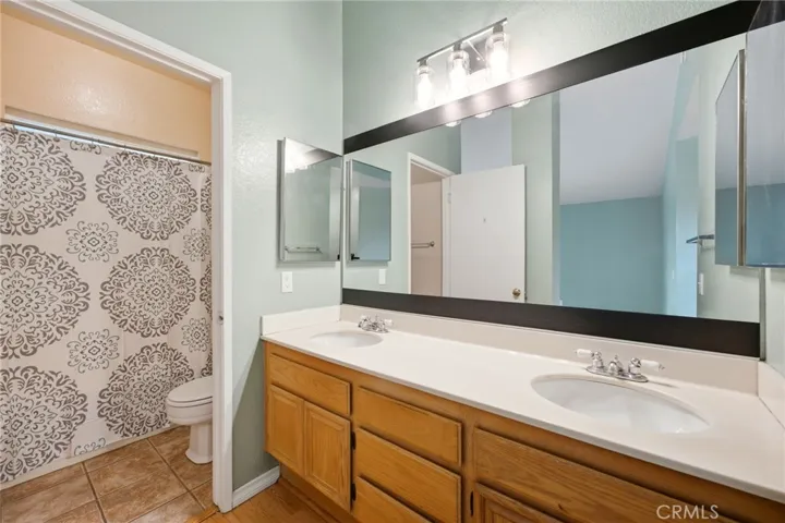 1899 Harbor Drive, Hemet, California 92545