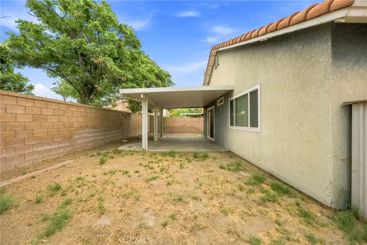 1899 Harbor Drive, Hemet, California 92545