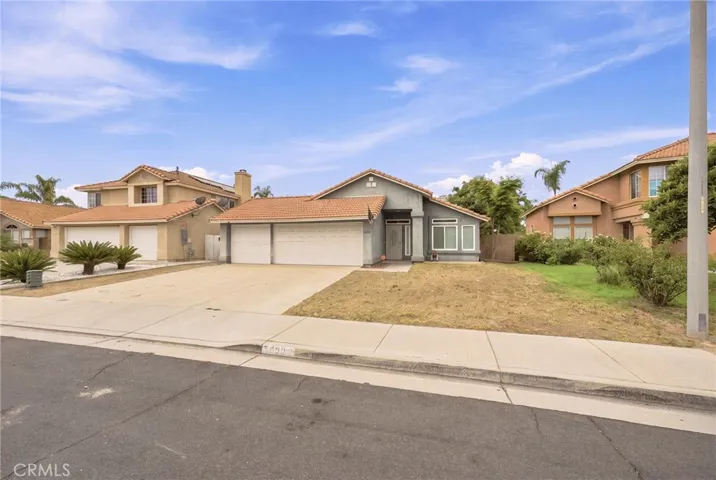 1899 Harbor Drive, Hemet, California 92545