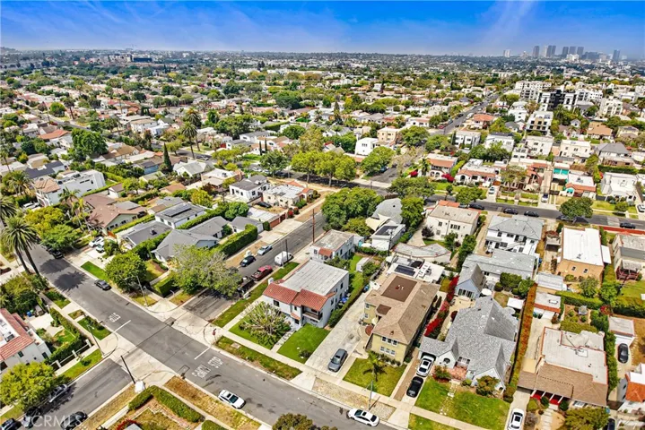 1567 S Spaulding, Los Angeles, California 90019