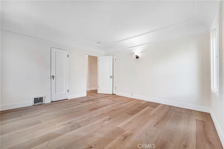 1567 S Spaulding, Los Angeles, California 90019