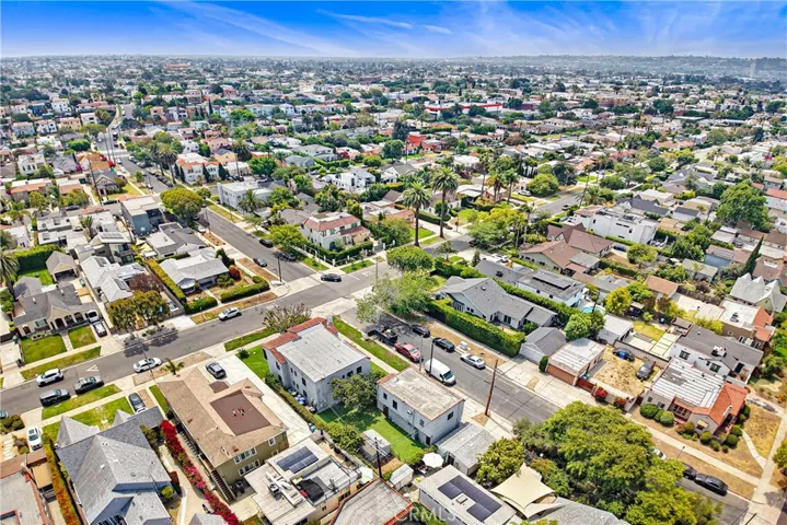 1567 S Spaulding, Los Angeles, California 90019