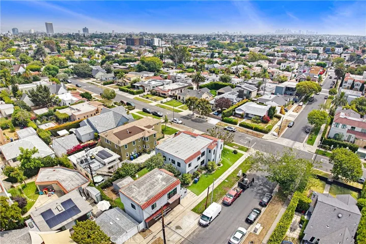 1567 S Spaulding, Los Angeles, California 90019