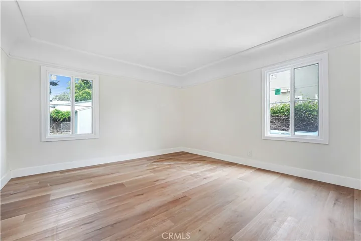 1567 S Spaulding, Los Angeles, California 90019