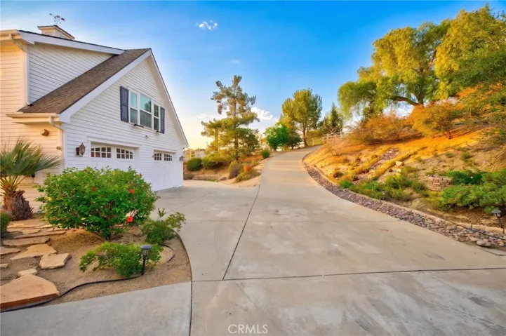 1130 Sierra Bonita, Fallbrook, California 92028