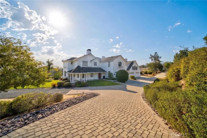 1130 Sierra Bonita, Fallbrook, California 92028