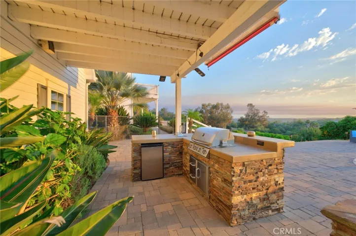 1130 Sierra Bonita, Fallbrook, California 92028