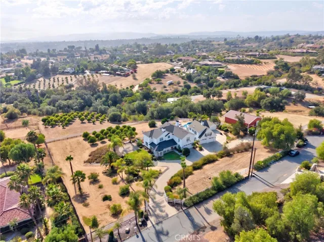 1130 Sierra Bonita, Fallbrook, California 92028