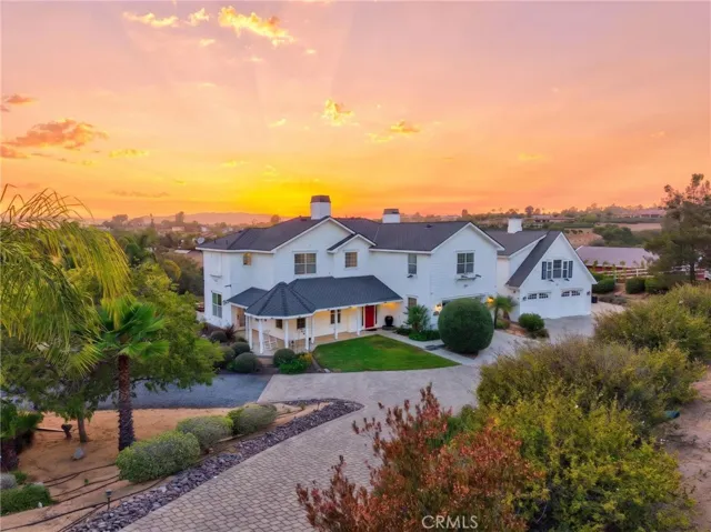 1130 Sierra Bonita, Fallbrook, California 92028