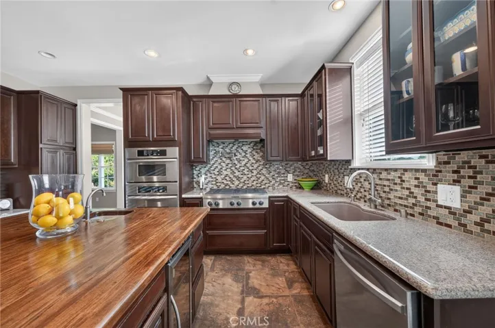 1130 Sierra Bonita, Fallbrook, California 92028