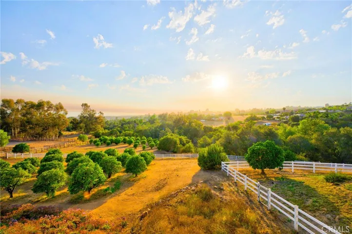 1130 Sierra Bonita, Fallbrook, California 92028