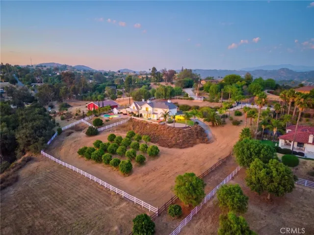 1130 Sierra Bonita, Fallbrook, California 92028