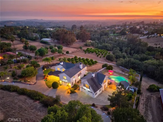 1130 Sierra Bonita, Fallbrook, California 92028