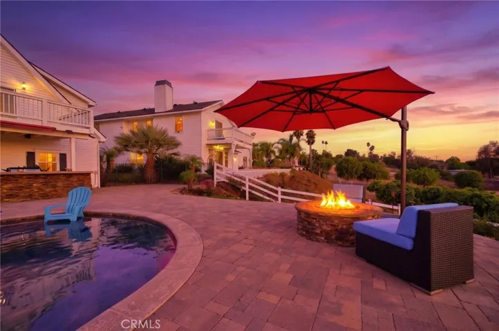 1130 Sierra Bonita, Fallbrook, California 92028