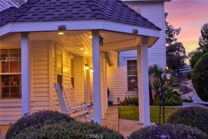 1130 Sierra Bonita, Fallbrook, California 92028