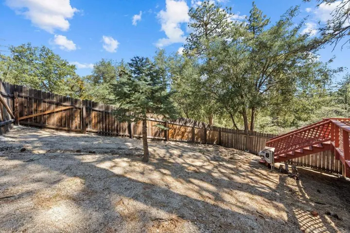 52910 Cedar Dr, Idyllwild, California 92549