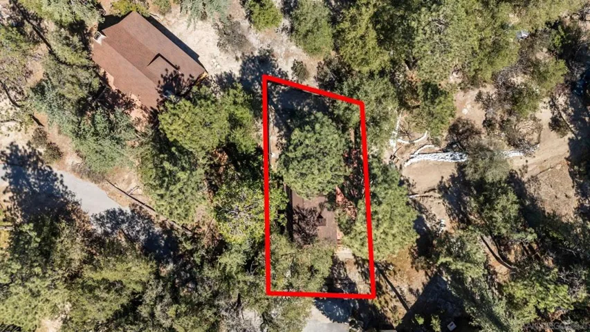 52910 Cedar Dr, Idyllwild, California 92549