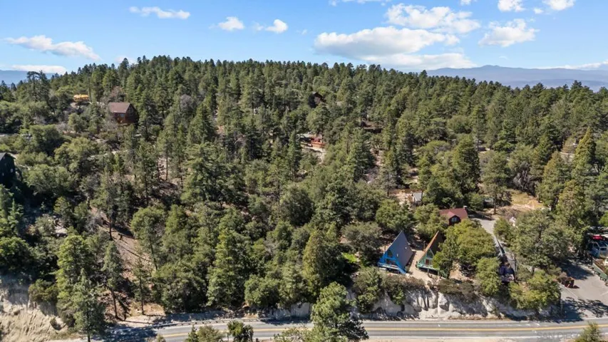 52910 Cedar Dr, Idyllwild, California 92549