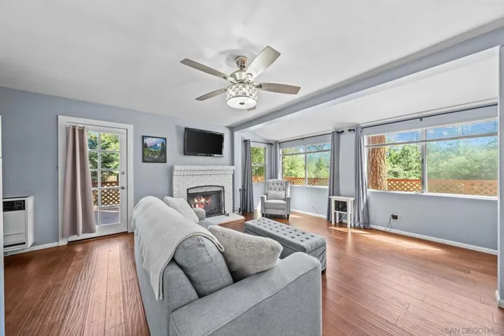 52910 Cedar Dr, Idyllwild, California 92549