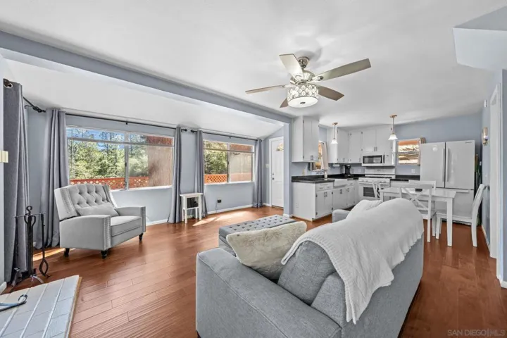 52910 Cedar Dr, Idyllwild, California 92549