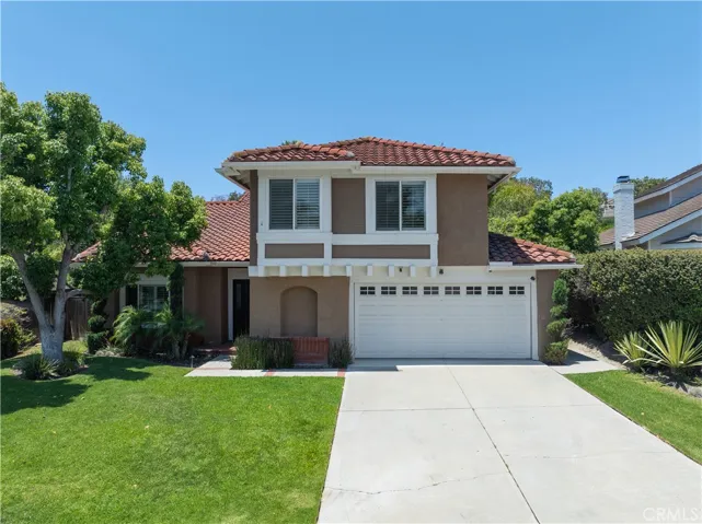 28501 El Sur, Laguna Niguel, California 92677
