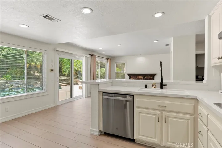 28501 El Sur, Laguna Niguel, California 92677