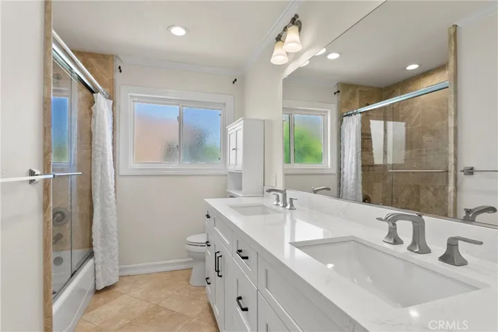 28501 El Sur, Laguna Niguel, California 92677