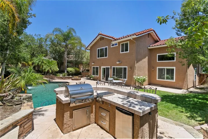 28501 El Sur, Laguna Niguel, California 92677