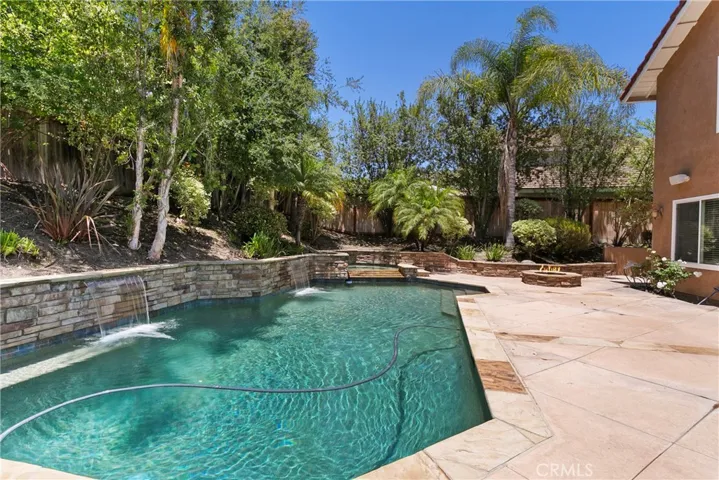 28501 El Sur, Laguna Niguel, California 92677
