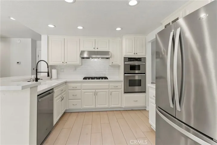 28501 El Sur, Laguna Niguel, California 92677