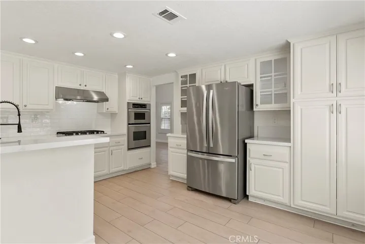 28501 El Sur, Laguna Niguel, California 92677