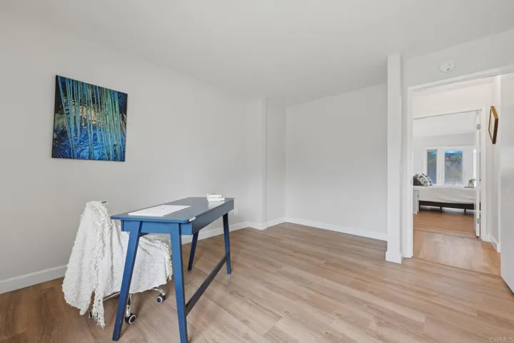 745 Black Hawk Circle, Vista, California 92081