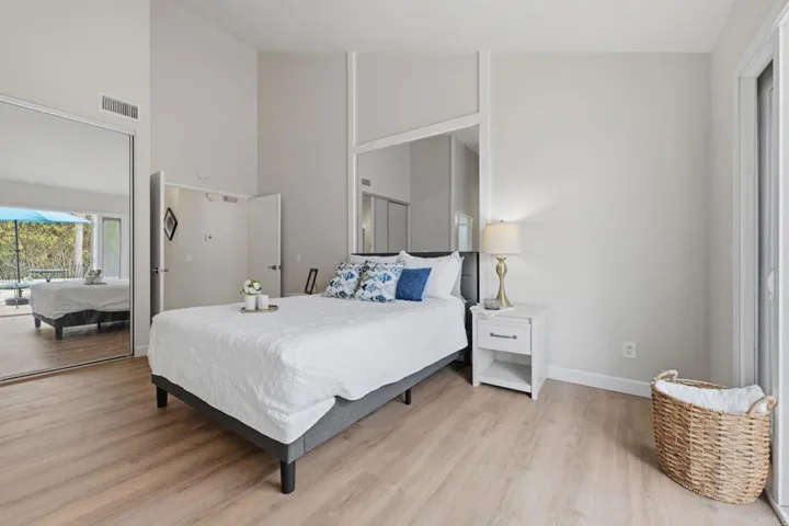 745 Black Hawk Circle, Vista, California 92081