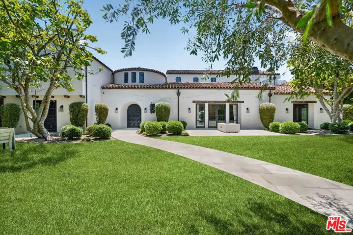 729 N Bedford Drive, Beverly Hills, California 90210