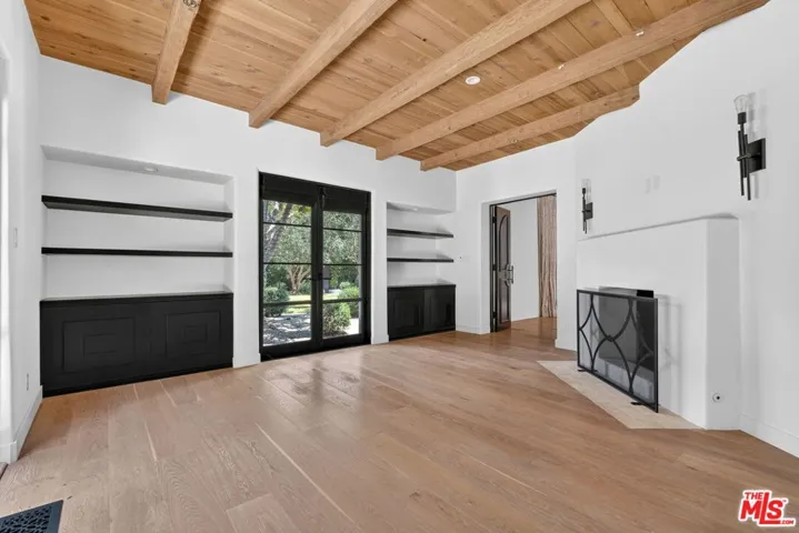 729 N Bedford Drive, Beverly Hills, California 90210