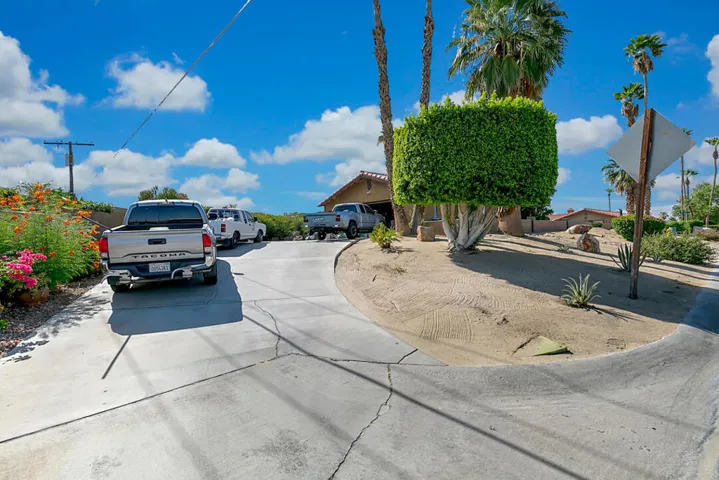 30 CARPORT MLS