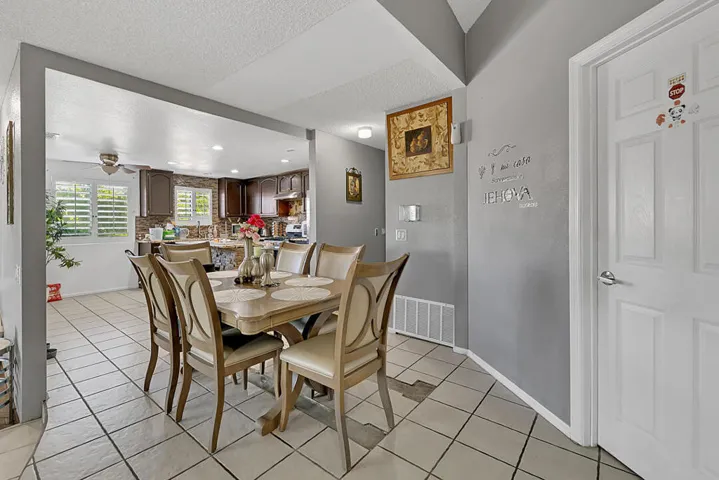 10 DINING MLS