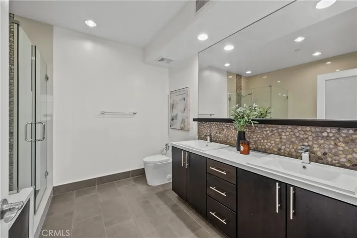 12020 Guerin Ph2, Studio City, California 91604