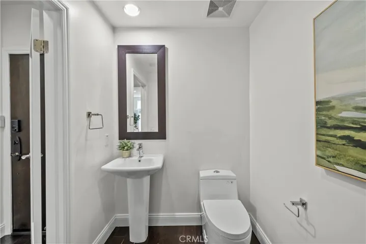 12020 Guerin Ph2, Studio City, California 91604