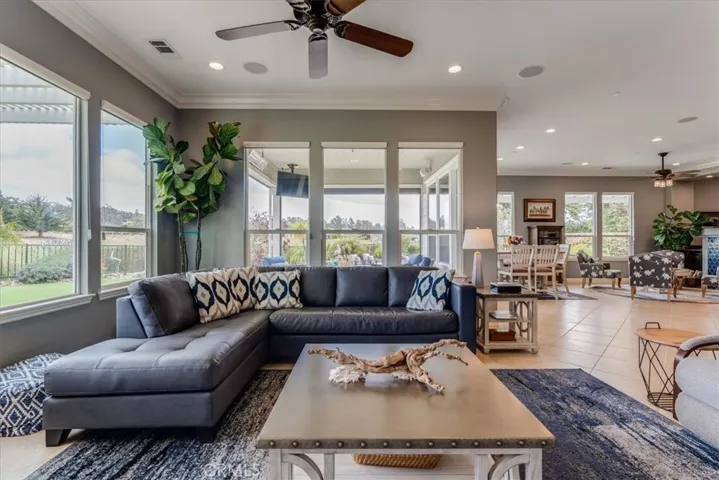 926 Miguel Court, Nipomo, California 93444