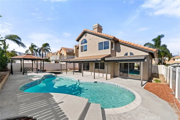 7450 Red Clover Way, Highland, California 92346
