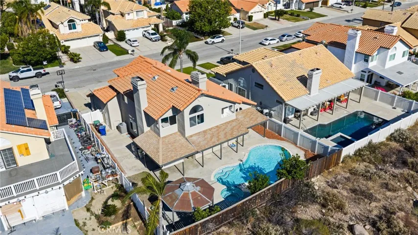 7450 Red Clover Way, Highland, California 92346