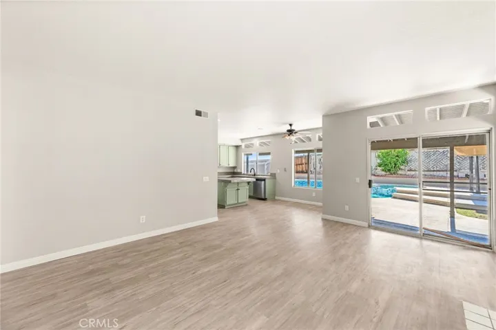 7450 Red Clover Way, Highland, California 92346