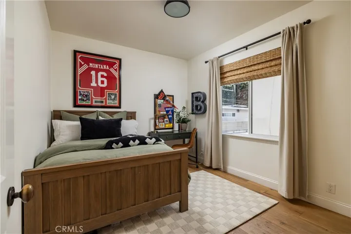 2001 Haven, Newport Beach, California 92663