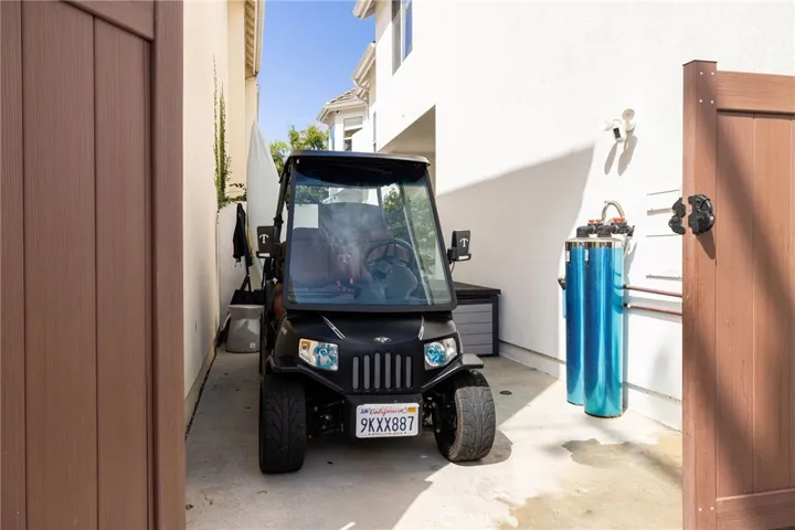 2001 Haven, Newport Beach, California 92663