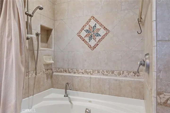 17202 La Collette Place, Yorba Linda, California 92886