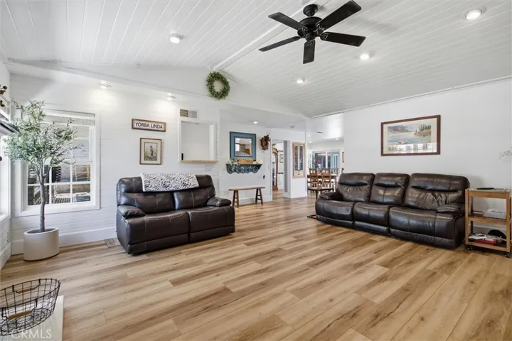 17202 La Collette Place, Yorba Linda, California 92886